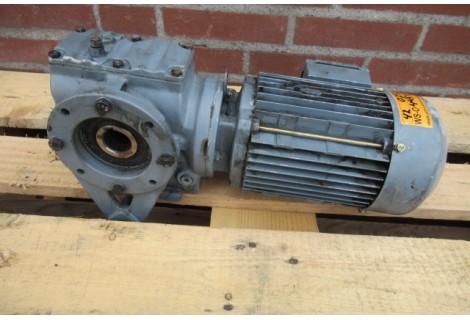 42 RPM 0,75 KW Asmaat 30 mm. Used